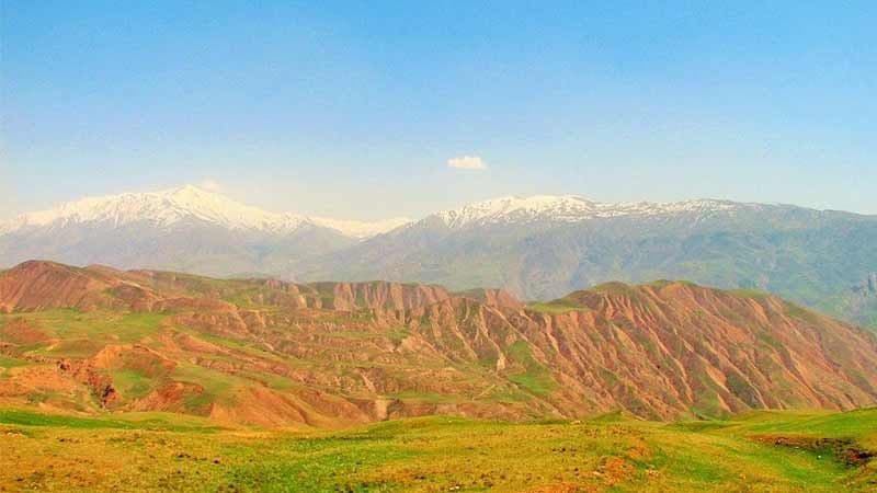 Alborz, Iran: Cultural Beats Beyond the Tehran Haze