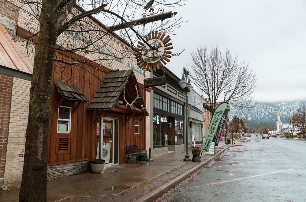 Chewelah, Washington: Spring Street Food & Local Markets in