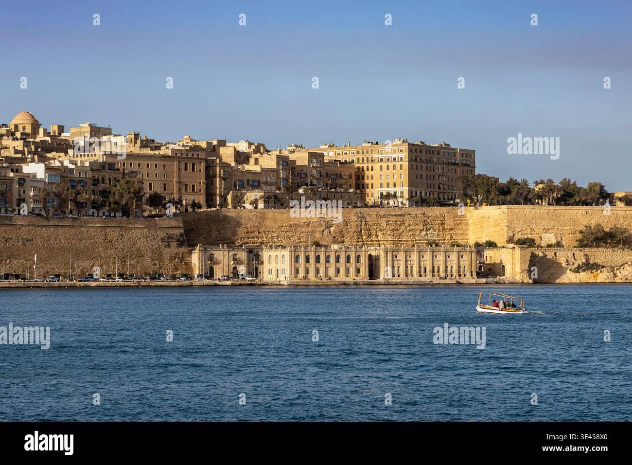 Pembroke Malta: Where to Stay in a 3-Star Hotel This Spring