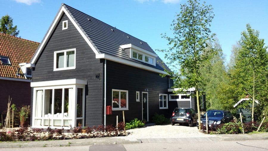 Tuindorp, Netherlands: The Flatness That Heals