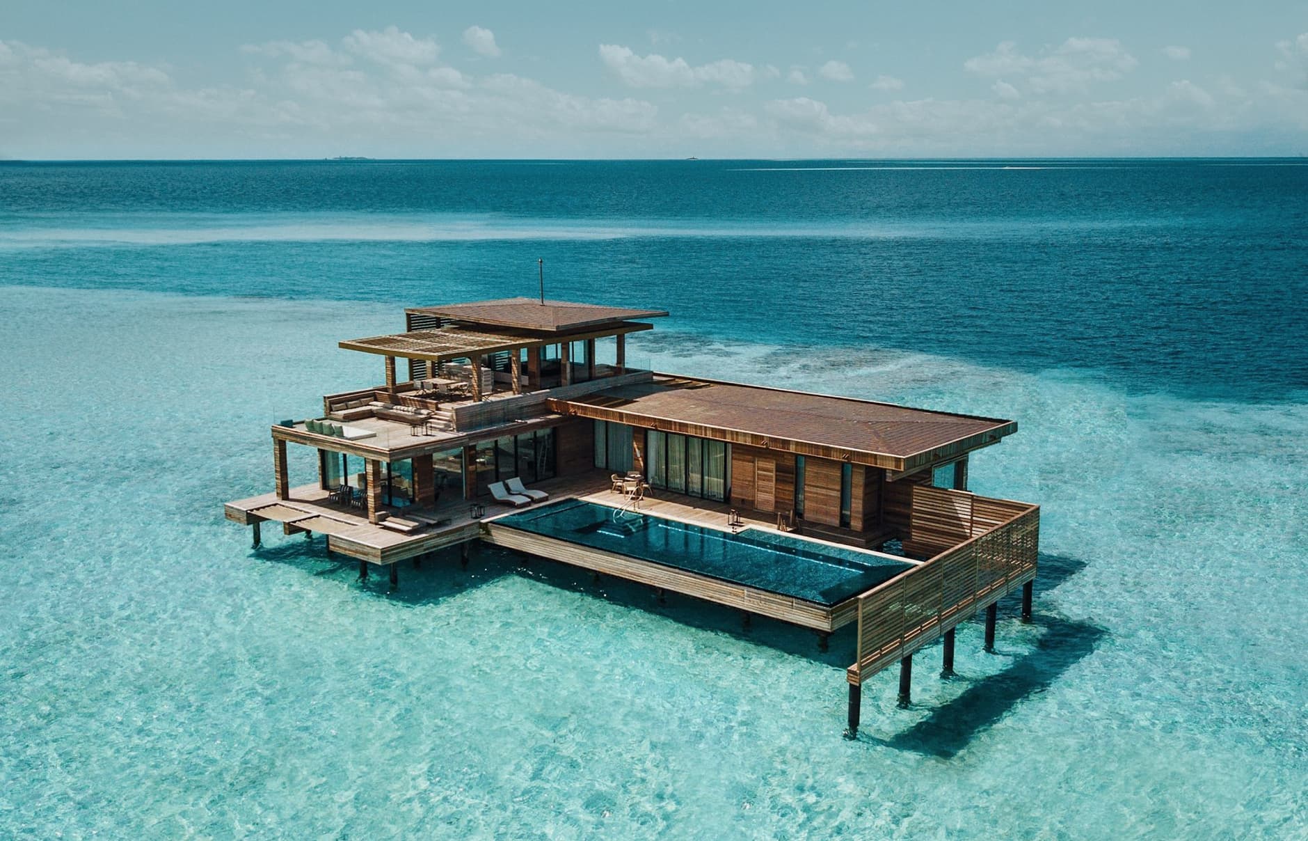 The Ultimate Springtime Guide to Staying in a Luxury Hotel
