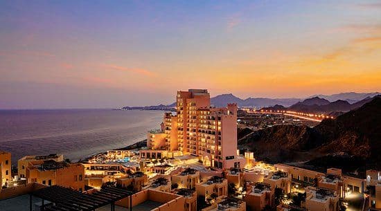Al Fujairah City: The UAE’s Coastal Discipline