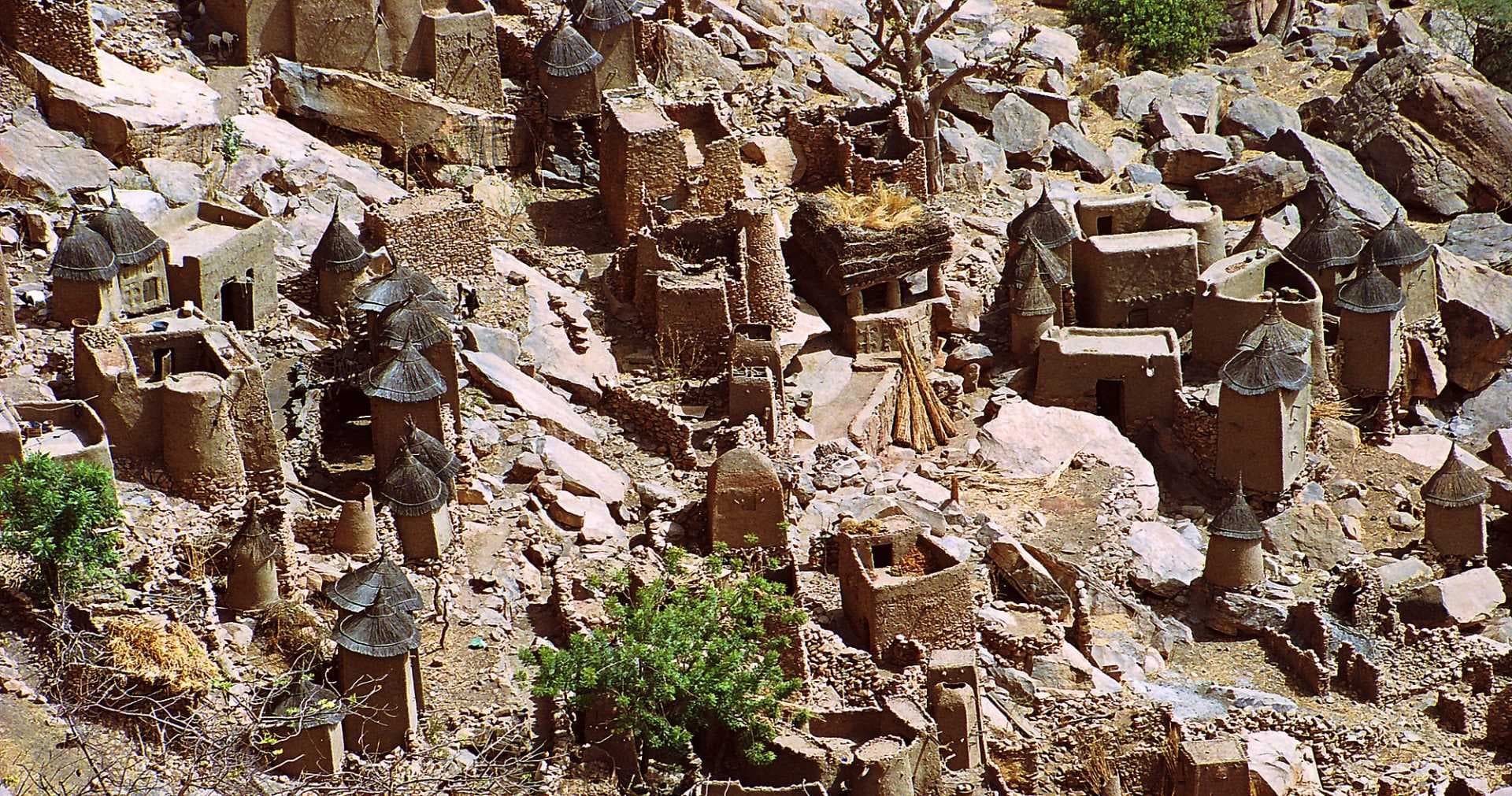 Eating in Kinmparana, Mali: A Field Guide