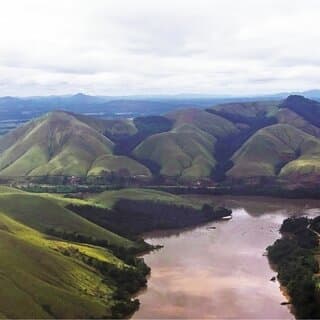 Lékoni, Gabon: Springtime Travel in the Heart of Central