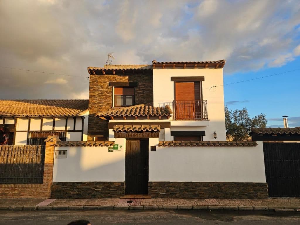 Diving & Snorkeling in El Robledo, Spain