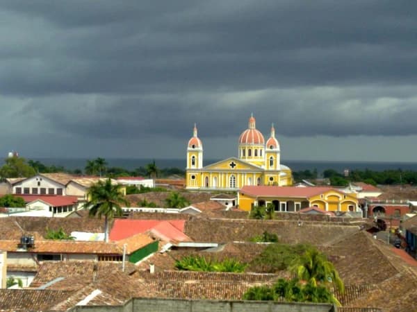 Coffee Roots & Colonial Calm in Diriomo