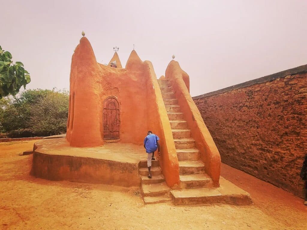 Rugged rocky terrain with baobab trees in the Ségou highlands, Mali