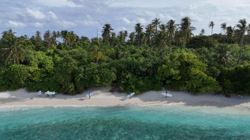 Speedboat approaching Veymandoo, Maldives from Male airport during spring season
